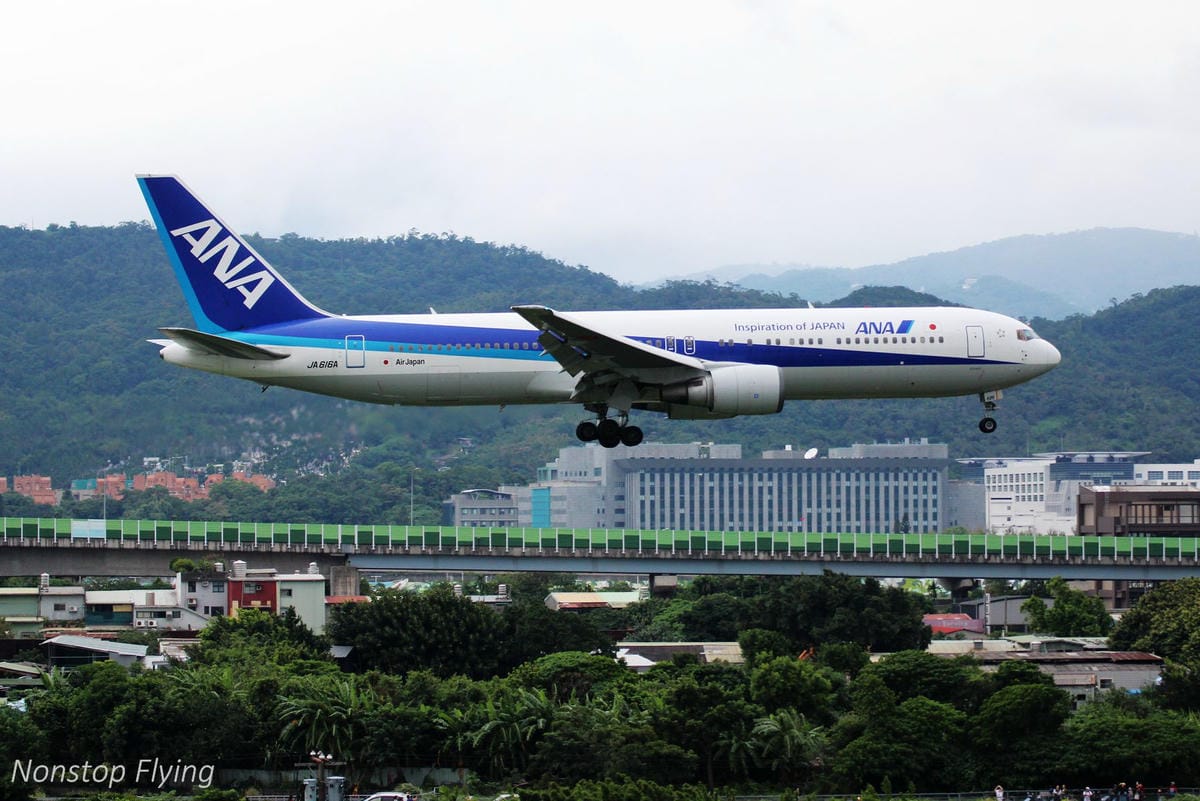 2018.10.14 松山機場拍飛機 -濱江街180巷跑道頭(飛機巷)最後巡禮+長榮787-9首拍 - 第45張圖 2018.10.14 松山機場拍飛機 -濱江街180巷跑道頭(飛機巷)最後巡禮+長榮787-9首拍