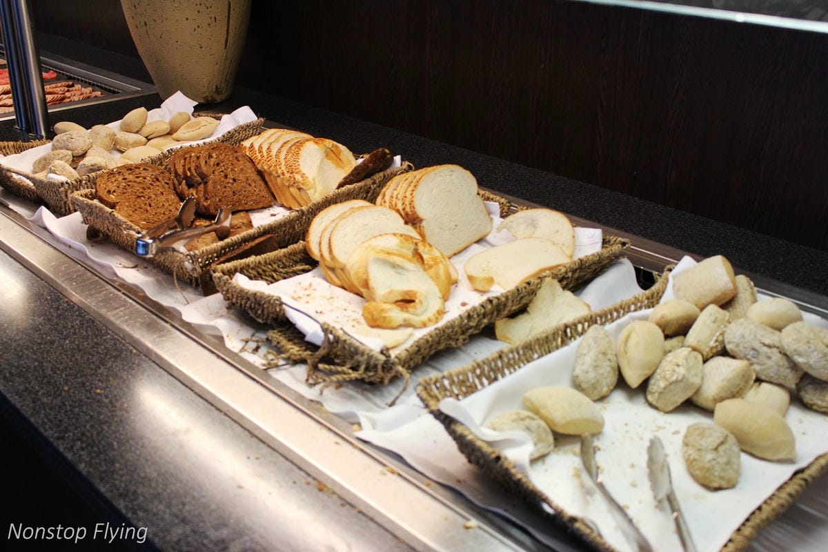 【住宿心得】阿姆斯特丹機場Park Plaza Amsterdam Airport -四星豪華現代機場酒店，近史基浦機場