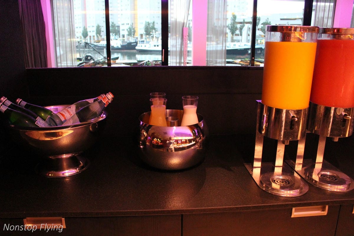 【住宿心得】荷蘭鹿特丹Mainport Hotel Rotterdam -市區五星級設計酒店，緊鄰河岸、地鐵/電車站，新穎舒適質感佳!