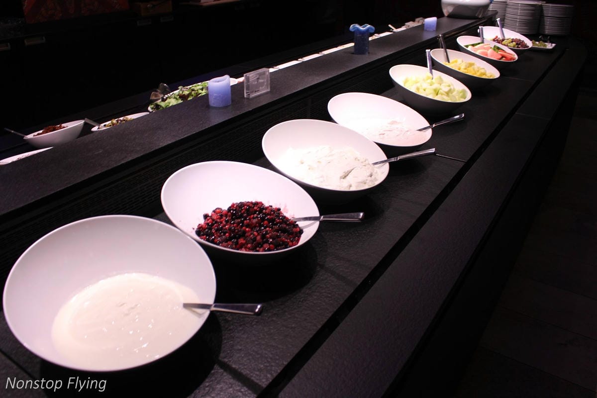 【住宿心得】荷蘭鹿特丹Mainport Hotel Rotterdam -市區五星級設計酒店，緊鄰河岸、地鐵/電車站，新穎舒適質感佳!