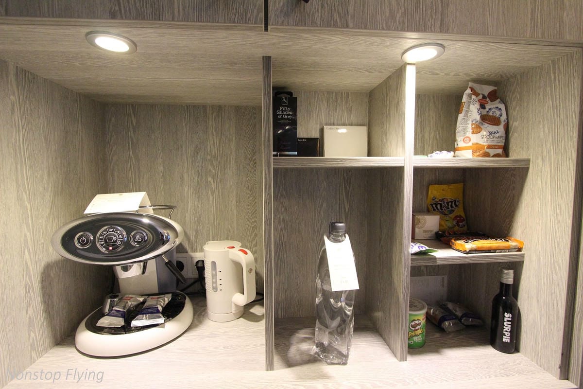 【住宿心得】荷蘭鹿特丹Mainport Hotel Rotterdam -市區五星級設計酒店，緊鄰河岸、地鐵/電車站，新穎舒適質感佳!