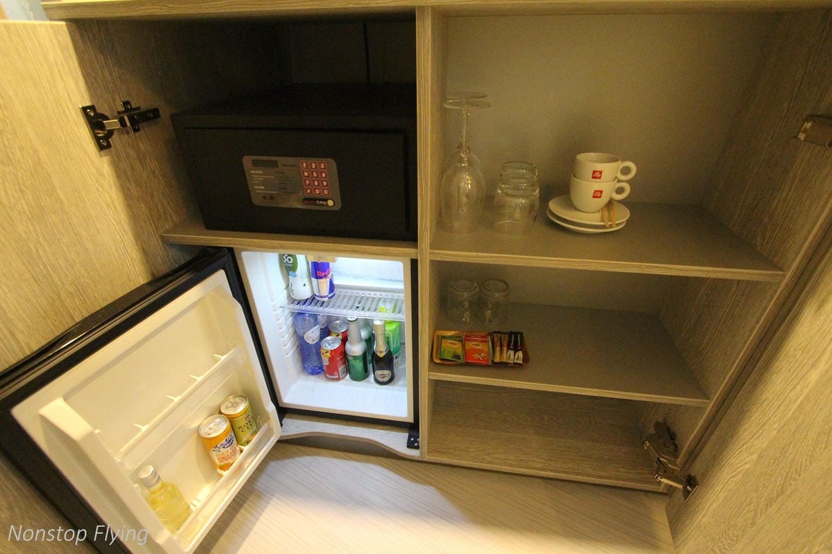 【住宿心得】荷蘭鹿特丹Mainport Hotel Rotterdam -市區五星級設計酒店，緊鄰河岸、地鐵/電車站，新穎舒適質感佳!