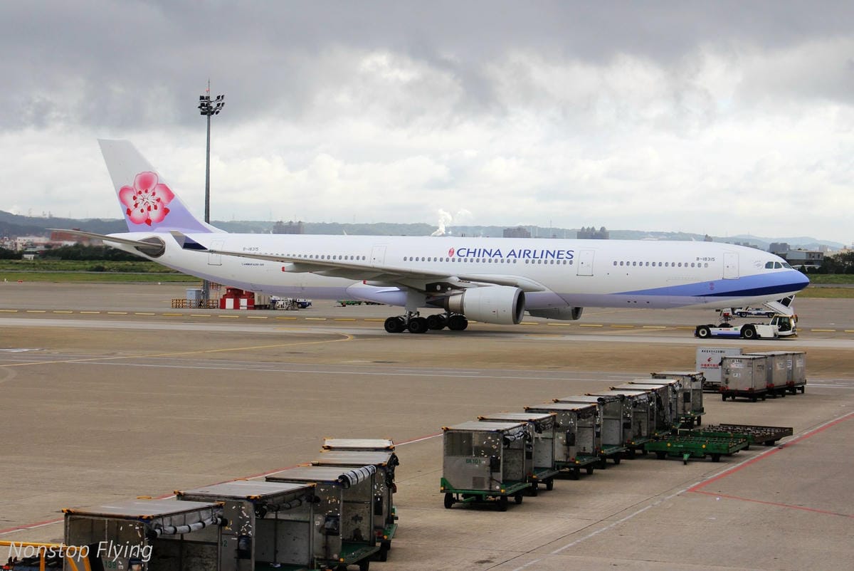 2018.12.07 國泰航空 CX450 台北-東京 777-300飛行記錄 – 新版一排10座777 - 第10張圖 2018.12.07 國泰航空 CX450 台北-東京 777-300飛行記錄 – 新版一排10座777