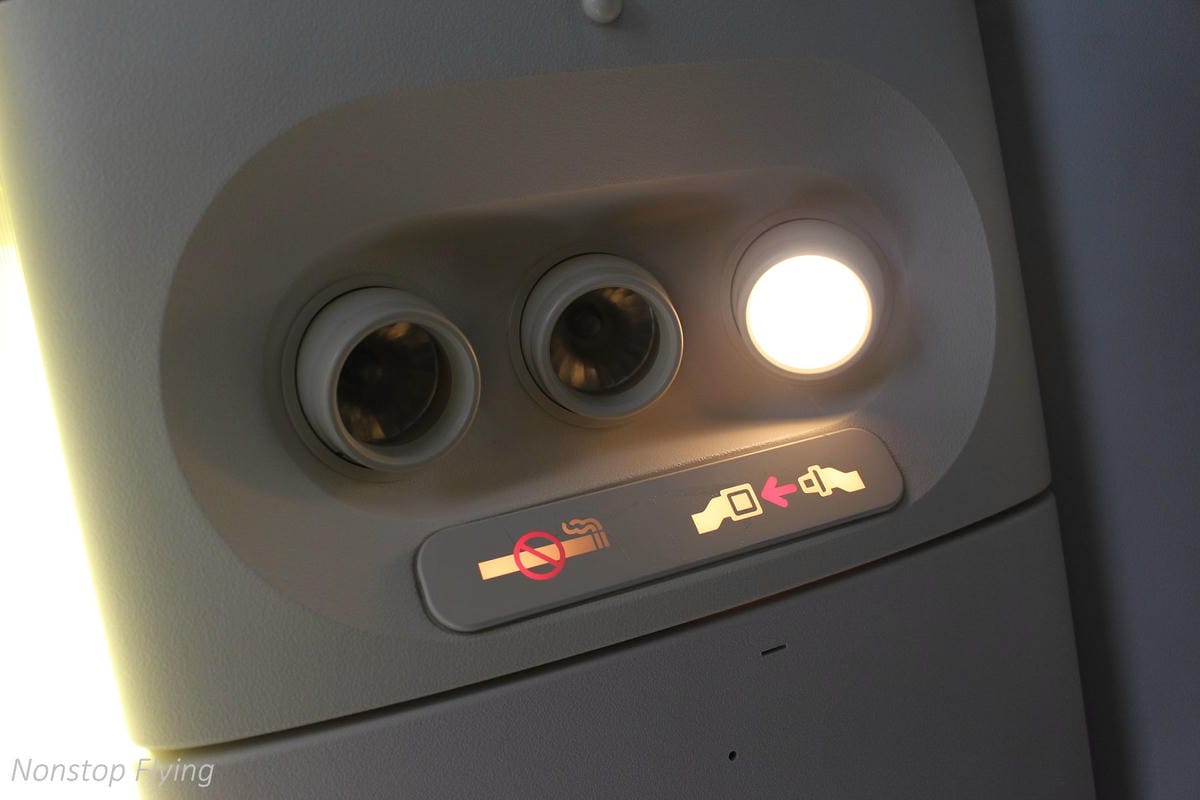 2018.12.07 國泰航空 CX450 台北-東京 777-300飛行記錄 – 新版一排10座777 - 第34張圖 2018.12.07 國泰航空 CX450 台北-東京 777-300飛行記錄 – 新版一排10座777