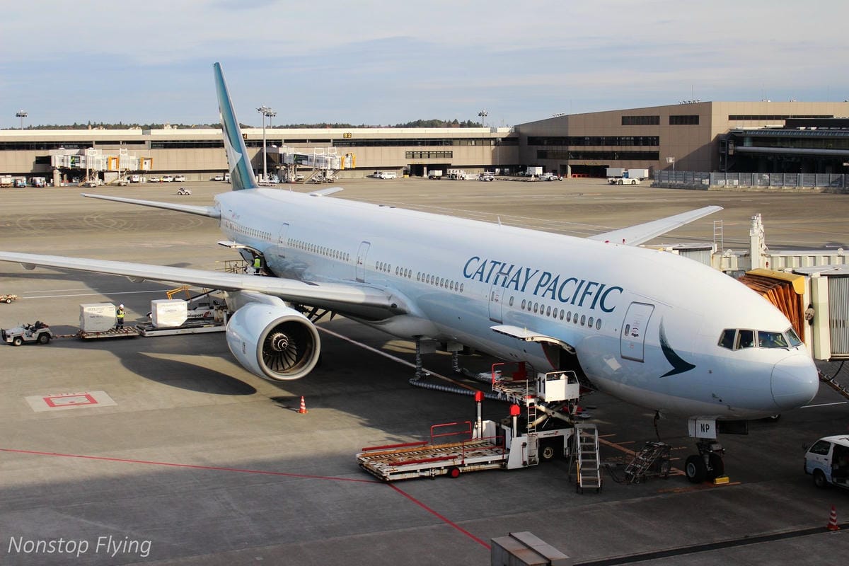 2018.12.10 國泰航空 CX451 東京-台北 波音777-300飛行記錄