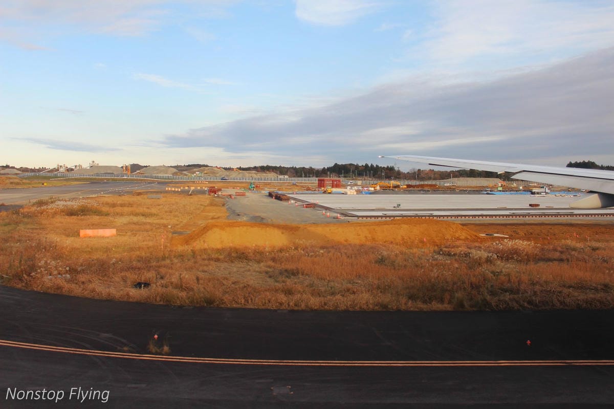 2018.12.10 國泰航空 CX451 東京-台北 波音777-300飛行記錄