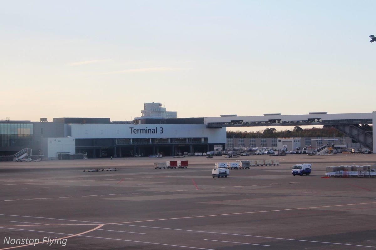 2018.12.10 國泰航空 CX451 東京-台北 波音777-300飛行記錄