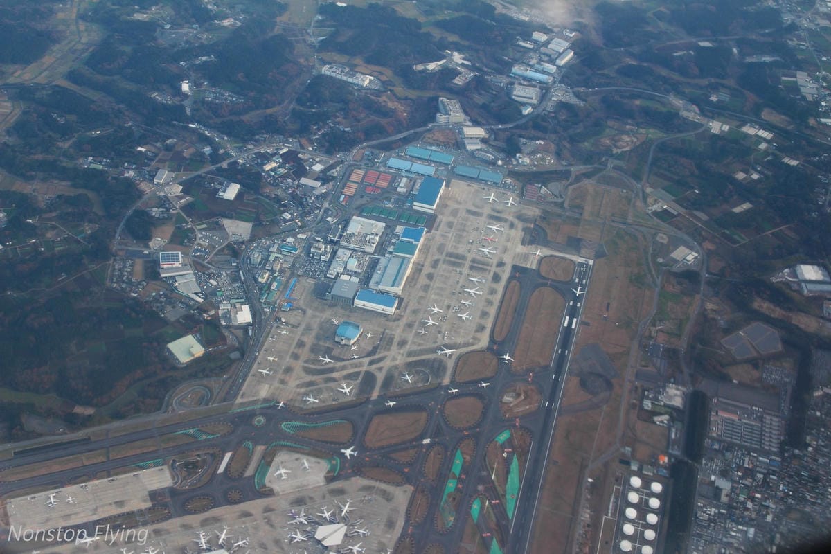 2018.12.10 國泰航空 CX451 東京-台北 波音777-300飛行記錄