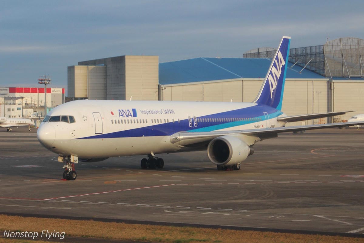 2018.12.10 國泰航空 CX451 東京-台北 波音777-300飛行記錄