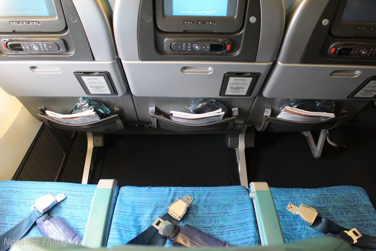 2018.12.10 國泰航空 CX451 東京-台北 波音777-300飛行記錄