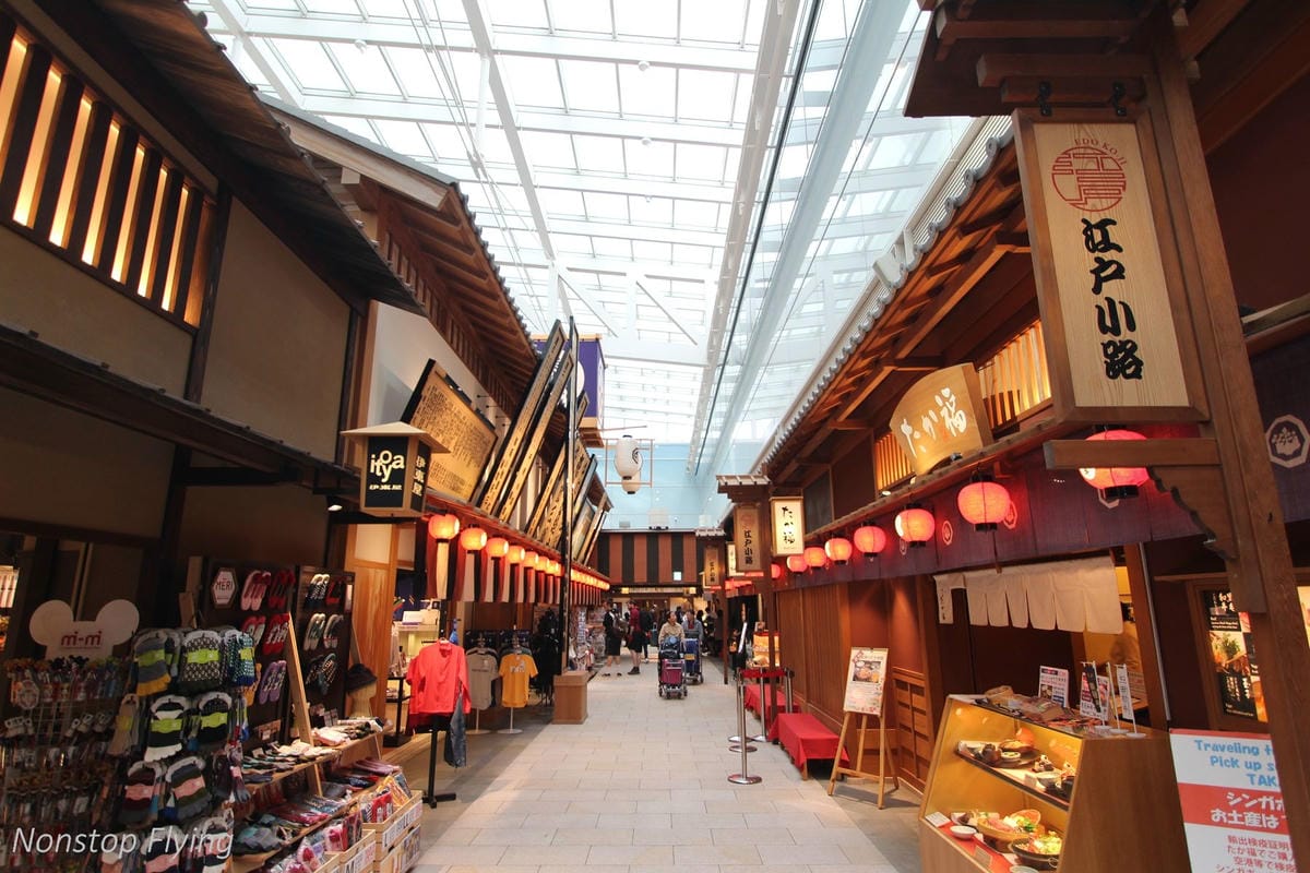 【日本東京】2018.12.09 羽田機場拍飛機記錄 -第一航廈/第二航廈/國際線航廈