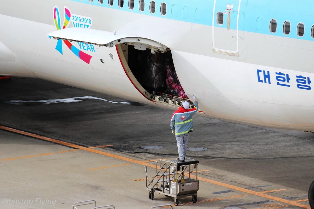 【日本東京】2018.12.10 成田機場第一航廈/第二航廈觀景台拍飛機記錄 - 第20張圖 【日本東京】2018.12.10 成田機場第一航廈/第二航廈觀景台拍飛機記錄