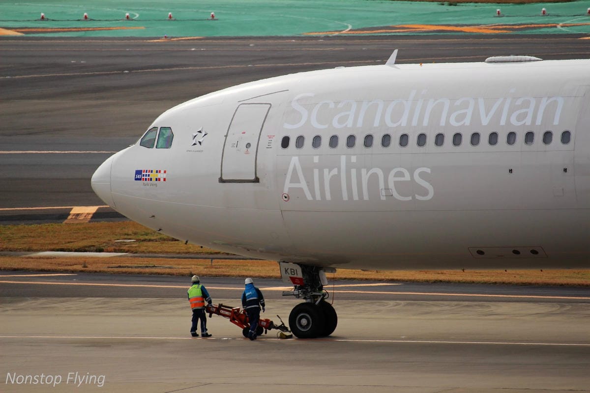 【日本東京】2018.12.10 成田機場第一航廈/第二航廈觀景台拍飛機記錄 - 第34張圖 【日本東京】2018.12.10 成田機場第一航廈/第二航廈觀景台拍飛機記錄