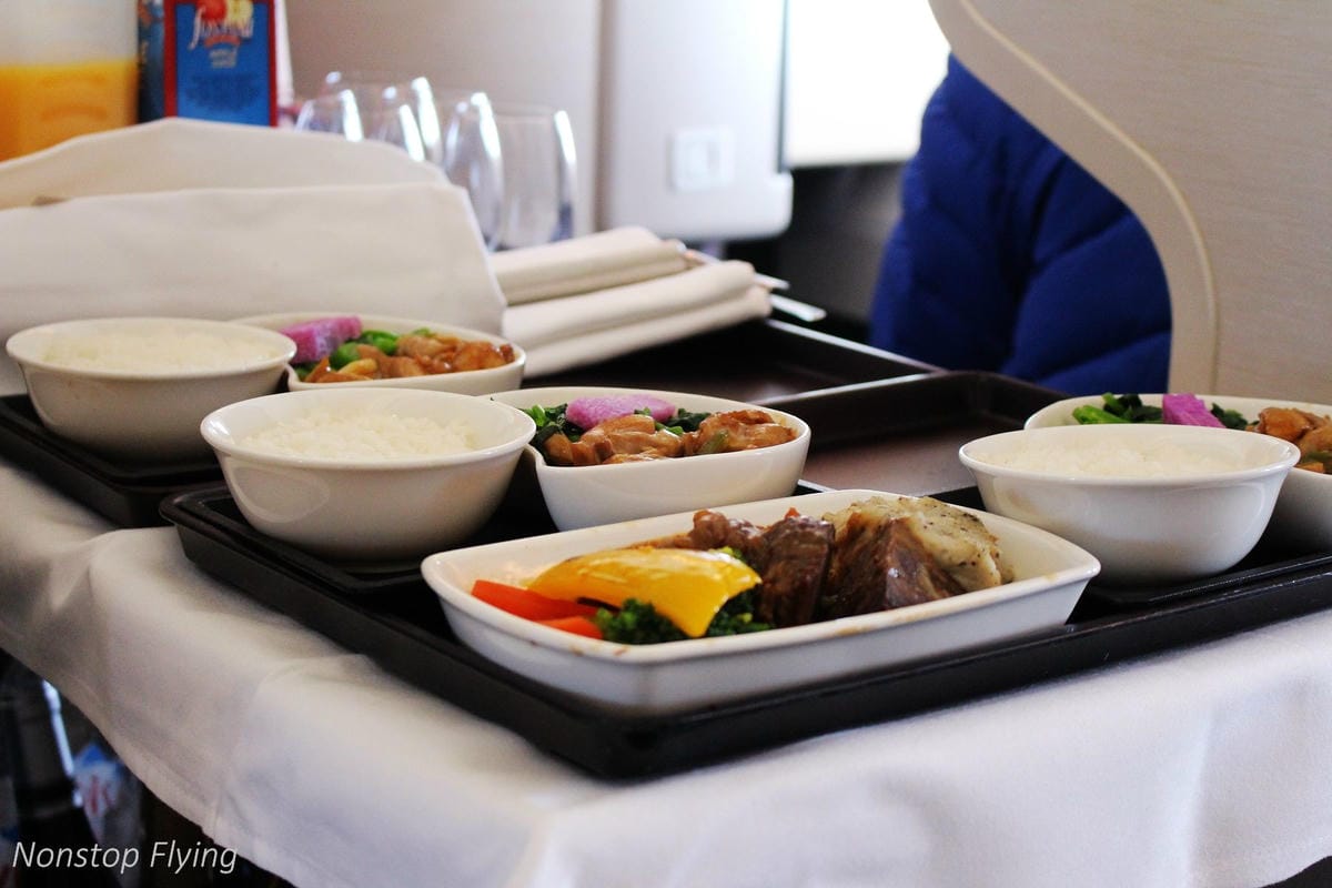 2019.02.15 國泰航空 CX475 台北-香港 A330-300商務艙飛行記錄 -長程版反魚骨平躺商務艙 - 第40張圖 2019.02.15 國泰航空 CX475 台北-香港 A330-300商務艙飛行記錄 -長程版反魚骨平躺商務艙