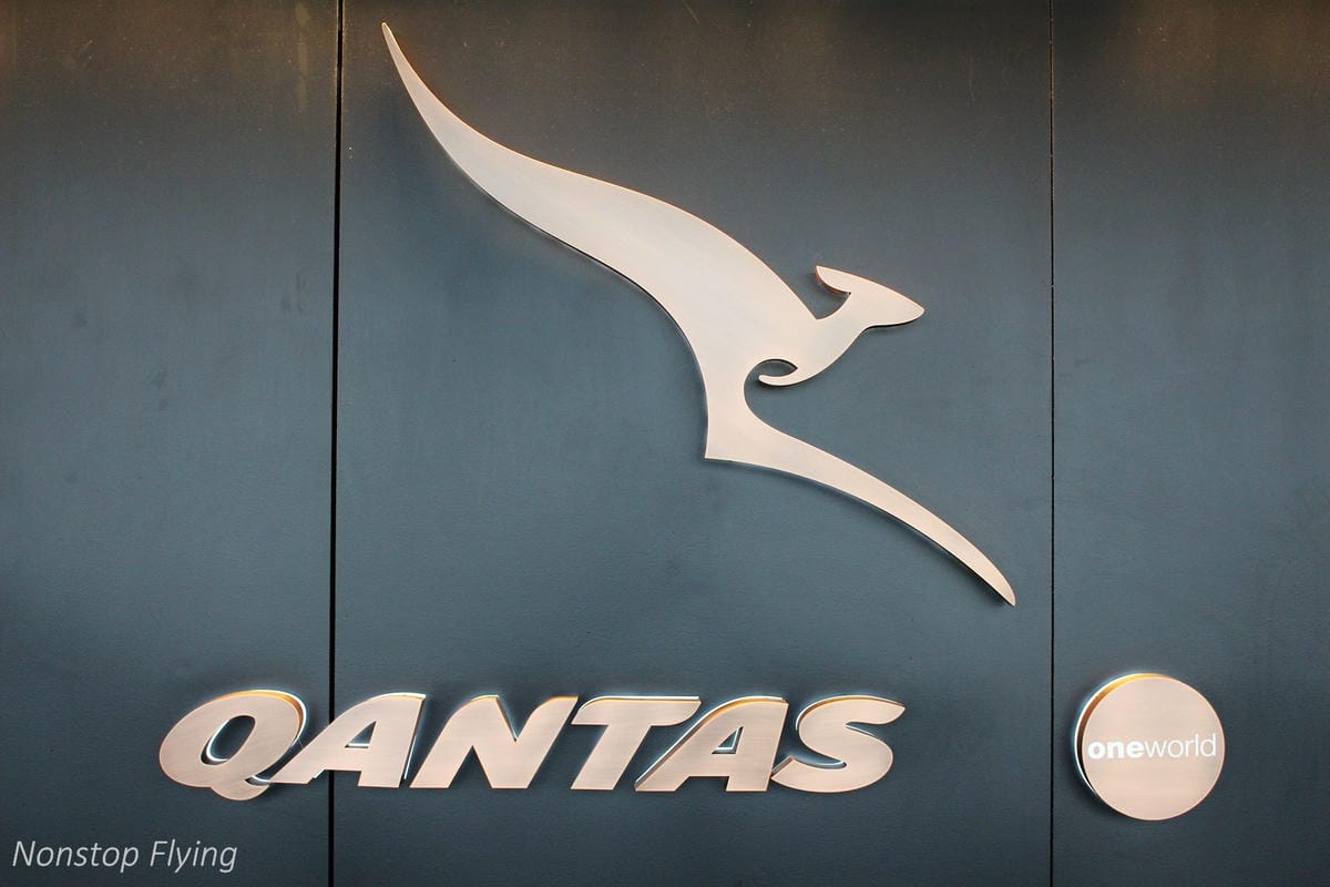 2019.02.17 國泰航空 CX402 香港-台北 A350-1000商務艙飛行記錄 -國泰最新旗艦機型