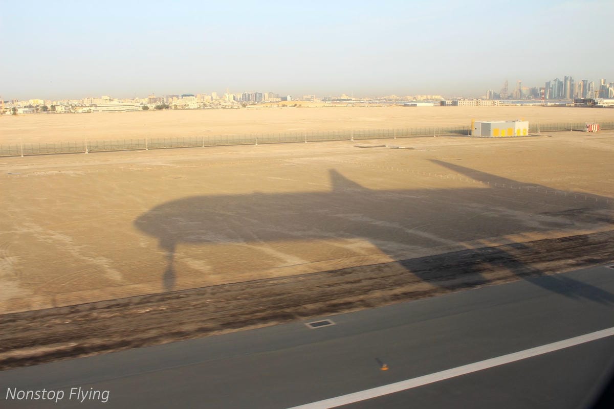 2019.04.17 卡達航空 QR815 香港-杜哈 Qsuite體驗 -波音777豪華包廂、五星級服務、吃到飽隨選菜單,全球最佳商務艙!