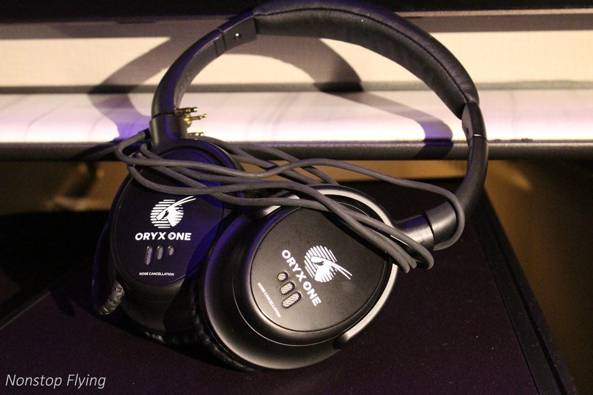 2019.04.17 卡達航空 QR815 香港-杜哈 Qsuite體驗 -波音777豪華包廂、五星級服務、吃到飽隨選菜單,全球最佳商務艙!