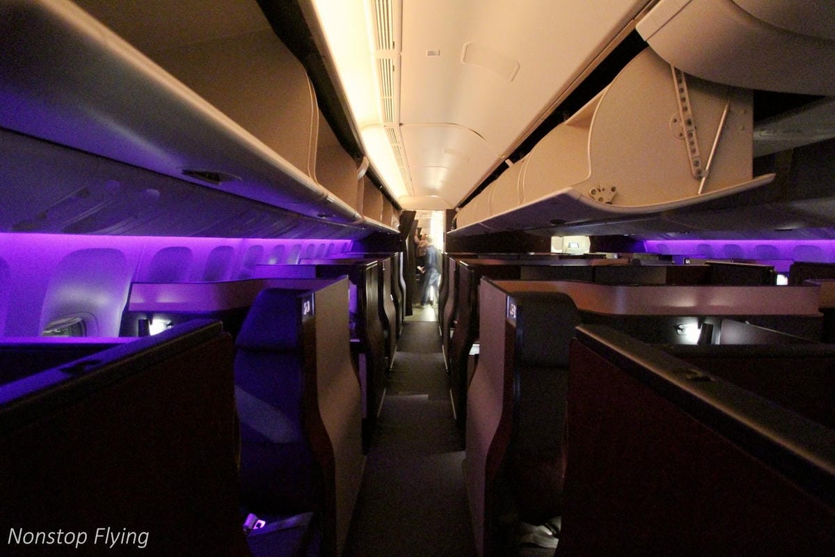 2019.04.17 卡達航空 QR815 香港-杜哈 Qsuite體驗 -波音777豪華包廂、五星級服務、吃到飽隨選菜單,全球最佳商務艙!