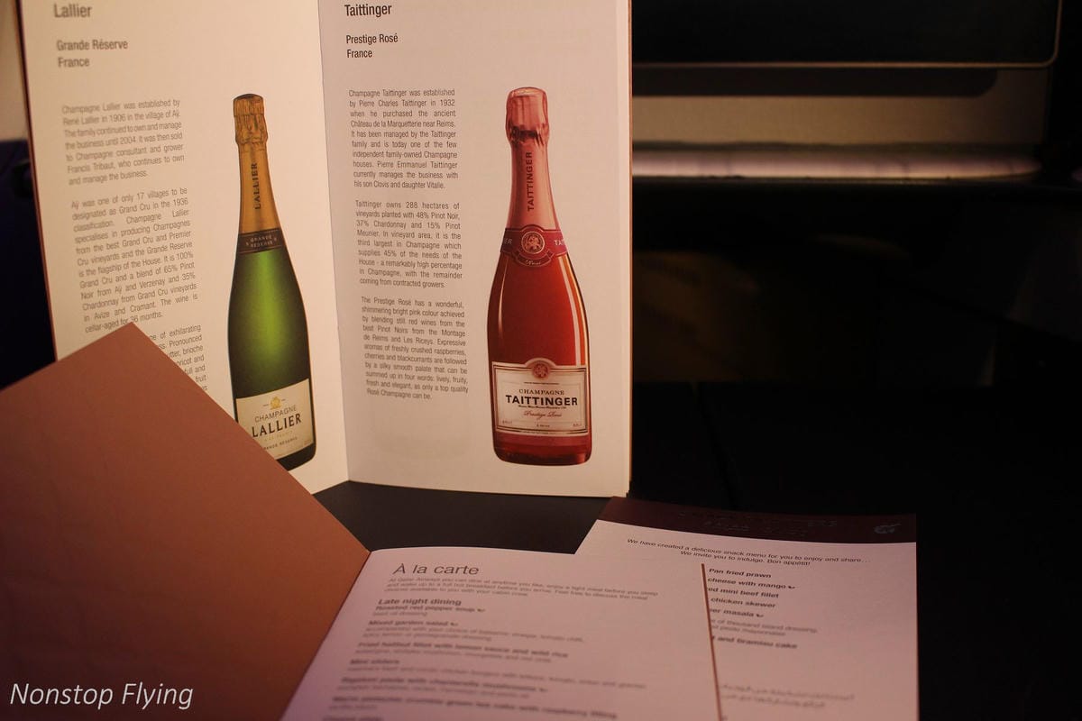 2019.04.17 卡達航空 QR815 香港-杜哈 Qsuite體驗 -波音777豪華包廂、五星級服務、吃到飽隨選菜單,全球最佳商務艙!