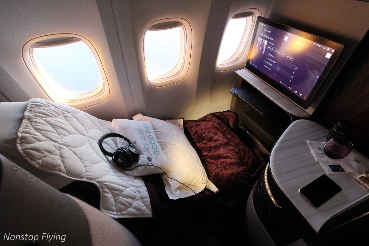 2019.04.17 卡達航空 QR815 香港-杜哈 Qsuite體驗 -波音777豪華包廂、五星級服務、吃到飽隨選菜單，全球最佳商務艙!