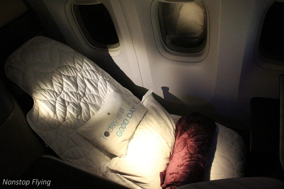 2019.04.17 卡達航空 QR815 香港-杜哈 Qsuite體驗 -波音777豪華包廂、五星級服務、吃到飽隨選菜單,全球最佳商務艙!