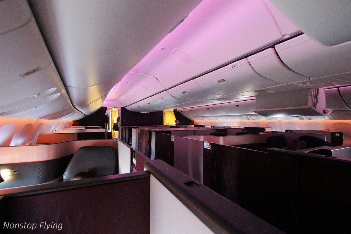 2019.04.17 卡達航空 QR815 香港-杜哈 Qsuite體驗 -波音777豪華包廂、五星級服務、吃到飽隨選菜單,全球最佳商務艙!