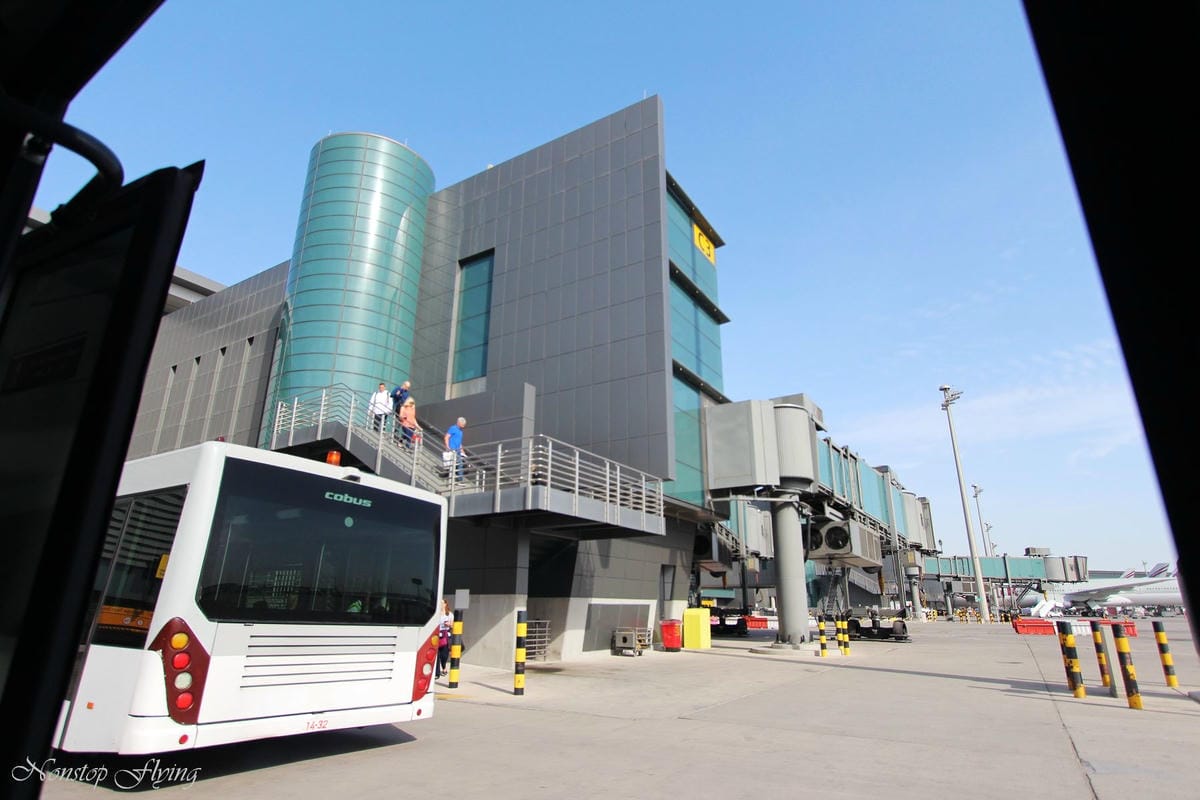 2019.04.17 卡達航空 QR327 杜哈-倫敦蓋威克 787-8商務艙 飛行記錄 -全平躺座椅、隨選餐飲、五星級服務 - 第5張圖 2019.04.17 卡達航空 QR327 杜哈-倫敦蓋威克 787-8商務艙 飛行記錄 -全平躺座椅、隨選餐飲、五星級服務