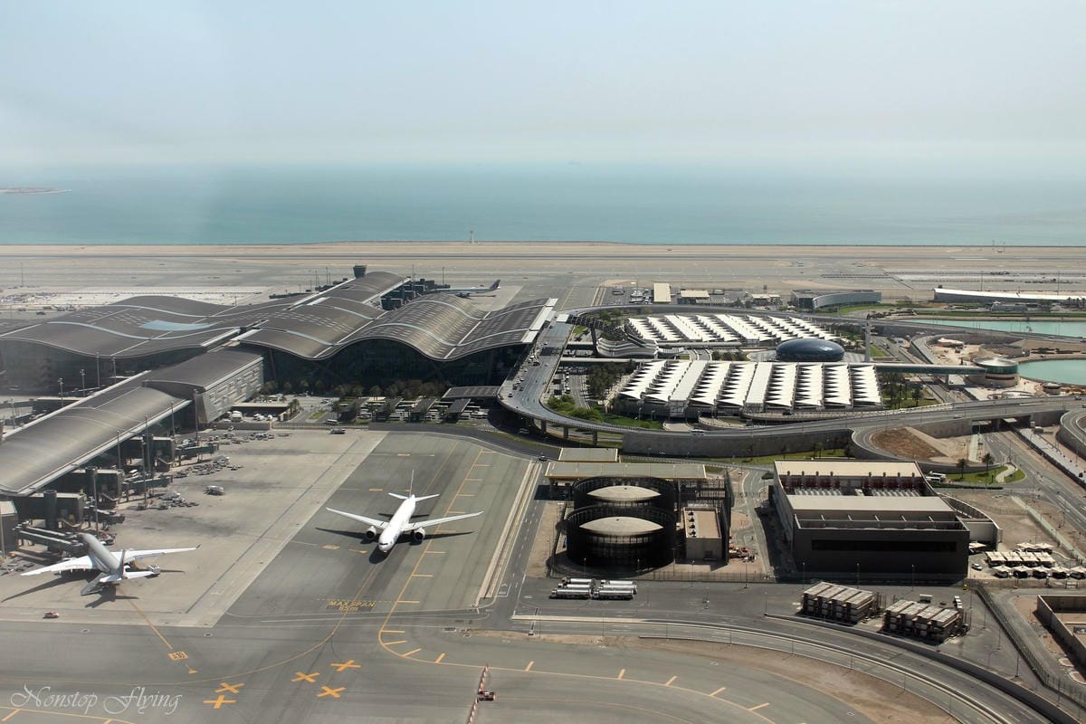 2019.04.17 卡達航空 QR327 杜哈-倫敦蓋威克 787-8商務艙 飛行記錄 -全平躺座椅、隨選餐飲、五星級服務