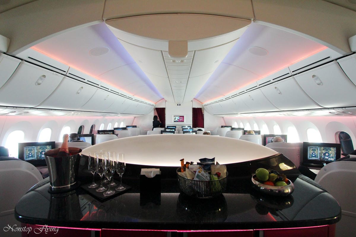 2019.04.17 卡達航空 QR327 杜哈-倫敦蓋威克 787-8商務艙 飛行記錄 -全平躺座椅、隨選餐飲、五星級服務 - 第45張圖 2019.04.17 卡達航空 QR327 杜哈-倫敦蓋威克 787-8商務艙 飛行記錄 -全平躺座椅、隨選餐飲、五星級服務