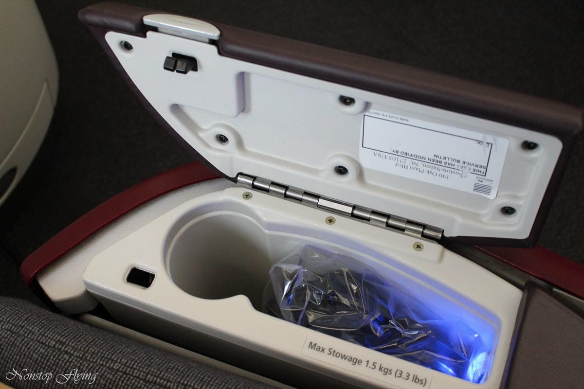 2019.04.17 卡達航空 QR327 杜哈-倫敦蓋威克 787-8商務艙 飛行記錄 -全平躺座椅、隨選餐飲、五星級服務 - 第19張圖 2019.04.17 卡達航空 QR327 杜哈-倫敦蓋威克 787-8商務艙 飛行記錄 -全平躺座椅、隨選餐飲、五星級服務