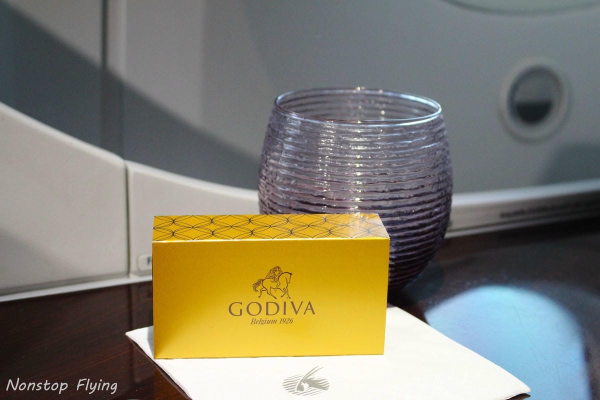 2019.04.26 卡達航空 QR328 倫敦蓋威克-杜哈 787-8商務艙 飛行記錄 -全平躺座椅、隨選餐飲、五星服務 - 第61張圖 2019.04.26 卡達航空 QR328 倫敦蓋威克-杜哈 787-8商務艙 飛行記錄 -全平躺座椅、隨選餐飲、五星服務