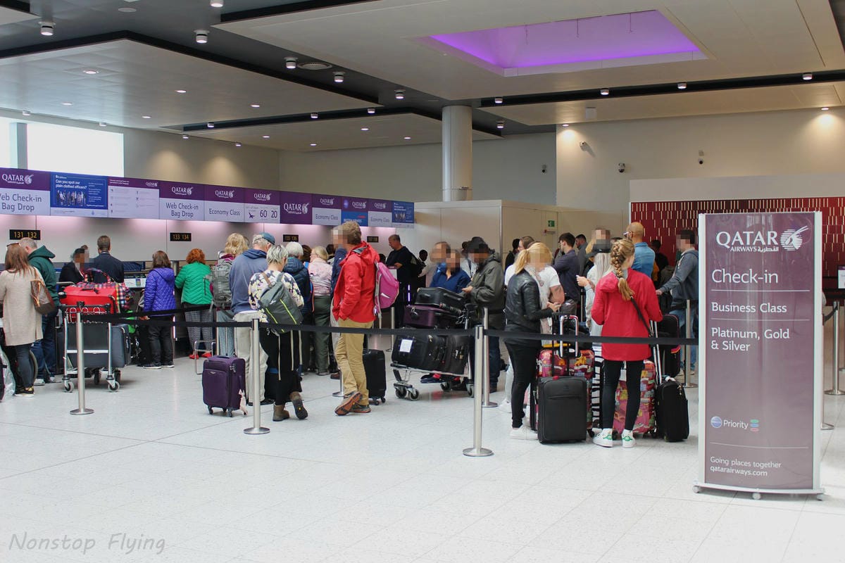 2019.04.26 卡達航空 QR328 倫敦蓋威克-杜哈 787-8商務艙 飛行記錄 -全平躺座椅、隨選餐飲、五星服務 - 第5張圖 2019.04.26 卡達航空 QR328 倫敦蓋威克-杜哈 787-8商務艙 飛行記錄 -全平躺座椅、隨選餐飲、五星服務