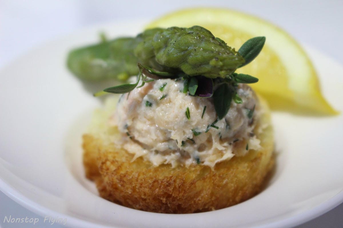 2019.04.26 卡達航空 QR328 倫敦蓋威克-杜哈 787-8商務艙 飛行記錄 -全平躺座椅、隨選餐飲、五星服務 - 第53張圖 2019.04.26 卡達航空 QR328 倫敦蓋威克-杜哈 787-8商務艙 飛行記錄 -全平躺座椅、隨選餐飲、五星服務