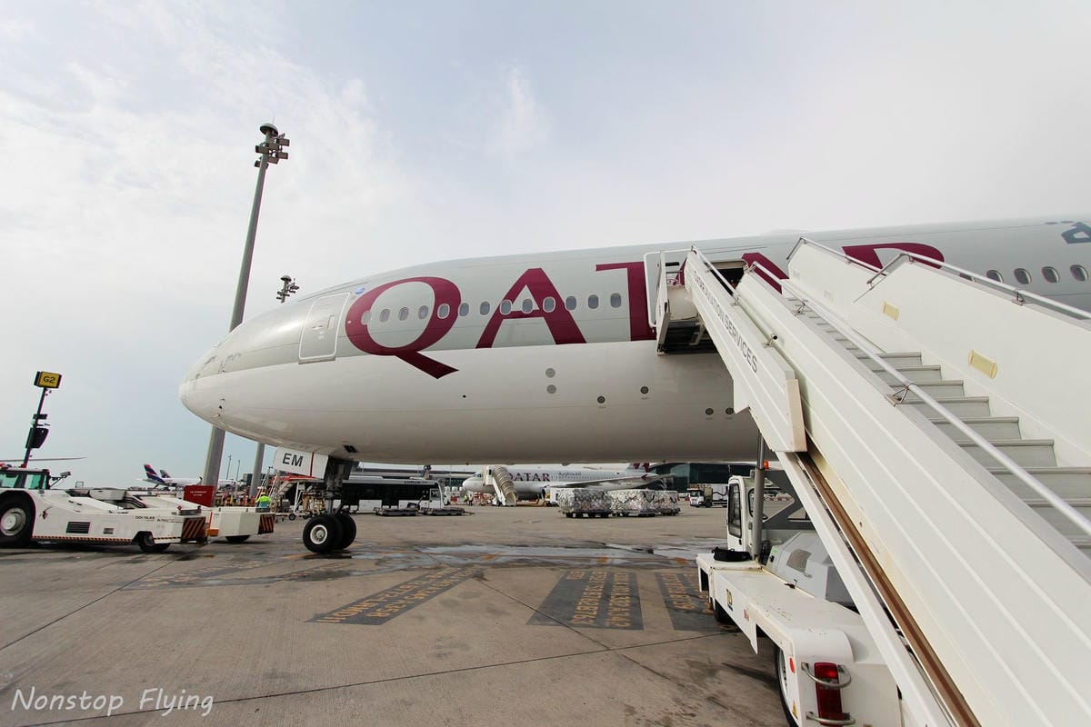 2019.04.27 卡達航空 QR816 杜哈-香港 777-300ER Qsuite商務艙 -豪華個人包廂、五星級服務、隨選菜單、名牌備品 - 第6張圖 2019.04.27 卡達航空 QR816 杜哈-香港 777-300ER Qsuite商務艙 -豪華個人包廂、五星級服務、隨選菜單、名牌備品