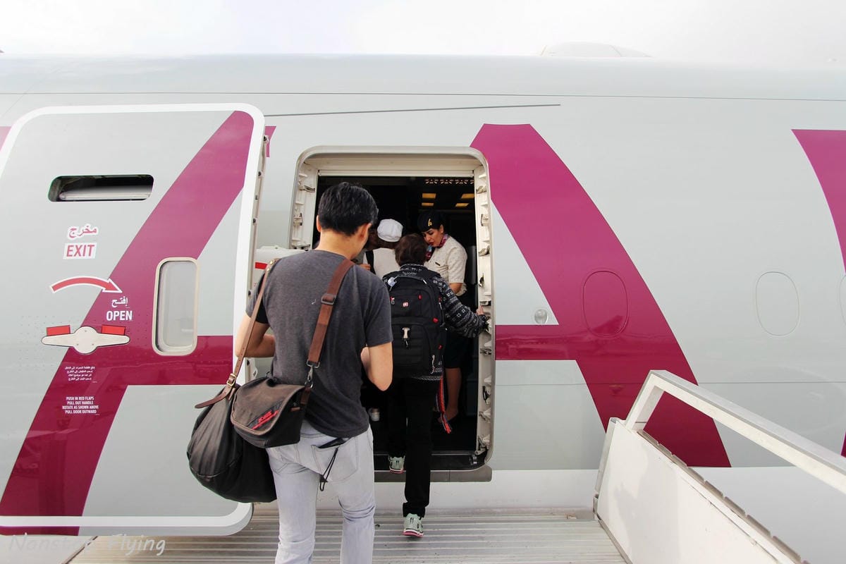 2019.04.27 卡達航空 QR816 杜哈-香港 777-300ER Qsuite商務艙 -豪華個人包廂、五星級服務、隨選菜單、名牌備品 - 第9張圖 2019.04.27 卡達航空 QR816 杜哈-香港 777-300ER Qsuite商務艙 -豪華個人包廂、五星級服務、隨選菜單、名牌備品