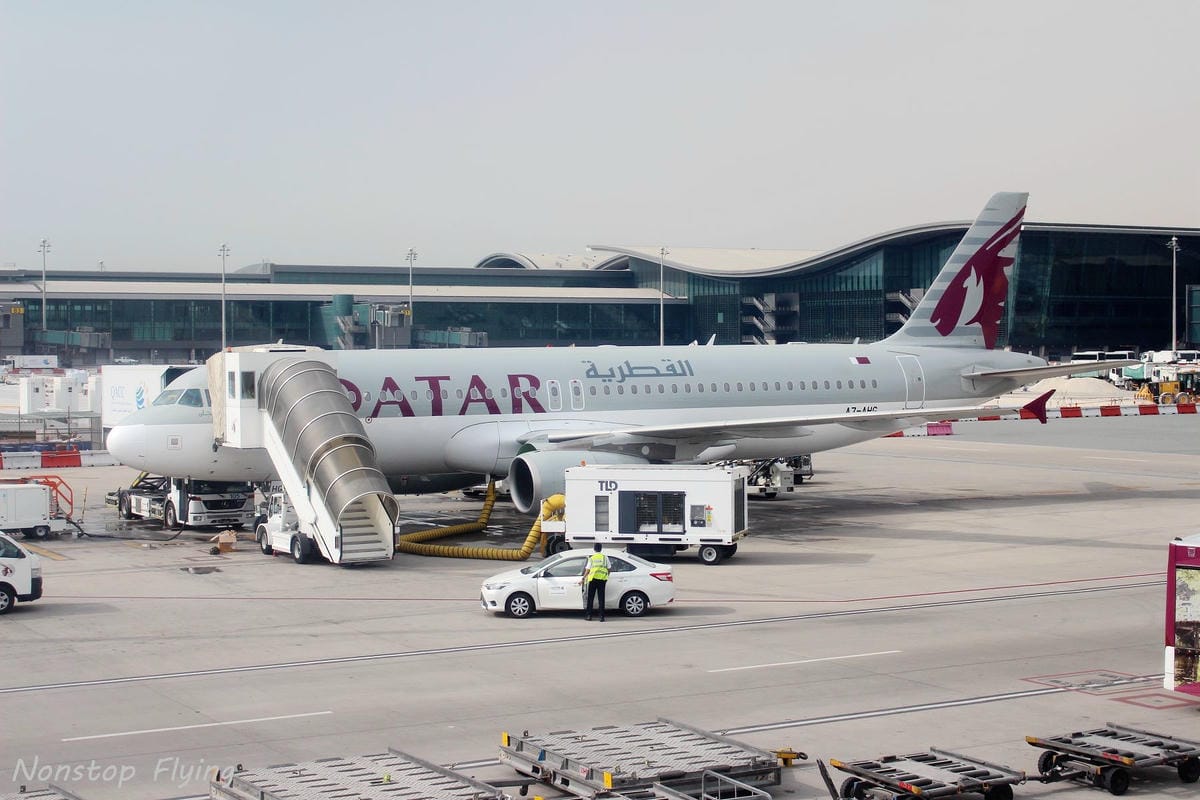 2019.04.27 卡達航空 QR816 杜哈-香港 777-300ER Qsuite商務艙 -豪華個人包廂、五星級服務、隨選菜單、名牌備品 - 第22張圖 2019.04.27 卡達航空 QR816 杜哈-香港 777-300ER Qsuite商務艙 -豪華個人包廂、五星級服務、隨選菜單、名牌備品