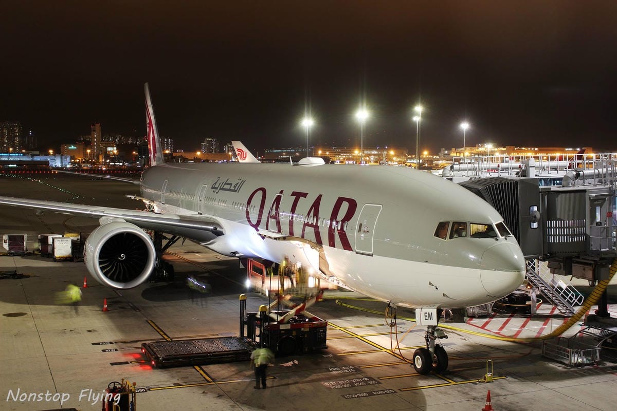 2019.04.27 卡達航空 QR816 杜哈-香港 777-300ER Qsuite商務艙 -豪華個人包廂、五星級服務、隨選菜單、名牌備品 - 第45張圖 2019.04.27 卡達航空 QR816 杜哈-香港 777-300ER Qsuite商務艙 -豪華個人包廂、五星級服務、隨選菜單、名牌備品