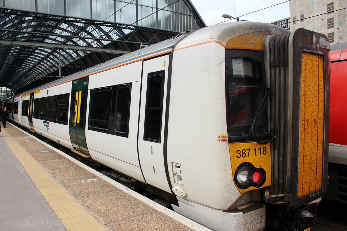 英國火車頭等艙體驗 -寬敞座椅、豐盛餐點、豪華貴賓室，英格蘭最棒的陸上移動方式