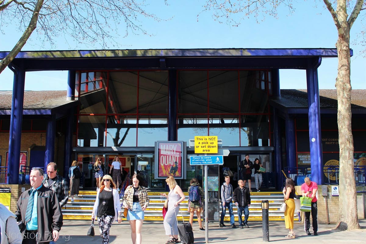 英國火車頭等艙體驗 -寬敞座椅、豐盛餐點、豪華貴賓室，英格蘭最棒的陸上移動方式