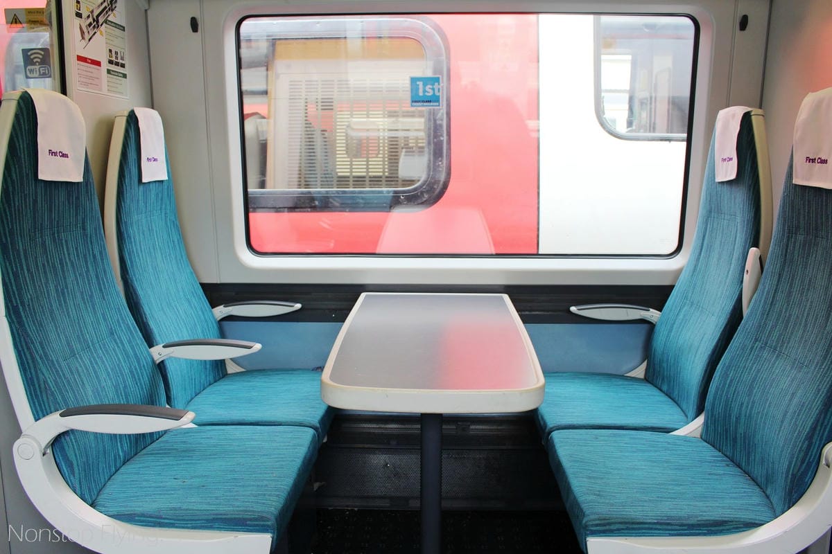 英國火車頭等艙體驗 -寬敞座椅、豐盛餐點、豪華貴賓室，英格蘭最棒的陸上移動方式