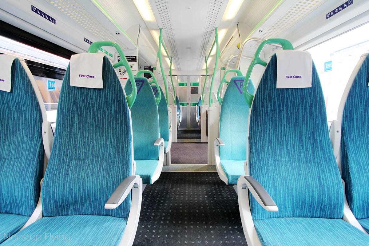 英國火車頭等艙體驗 -寬敞座椅、豐盛餐點、豪華貴賓室，英格蘭最棒的陸上移動方式