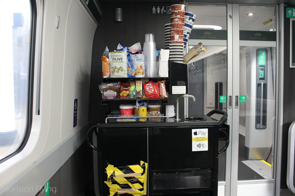 英國火車頭等艙體驗 -寬敞座椅、豐盛餐點、豪華貴賓室，英格蘭最棒的陸上移動方式