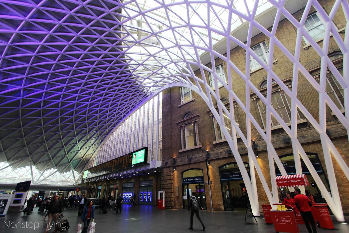 英國火車頭等艙體驗 -寬敞座椅、豐盛餐點、豪華貴賓室，英格蘭最棒的陸上移動方式