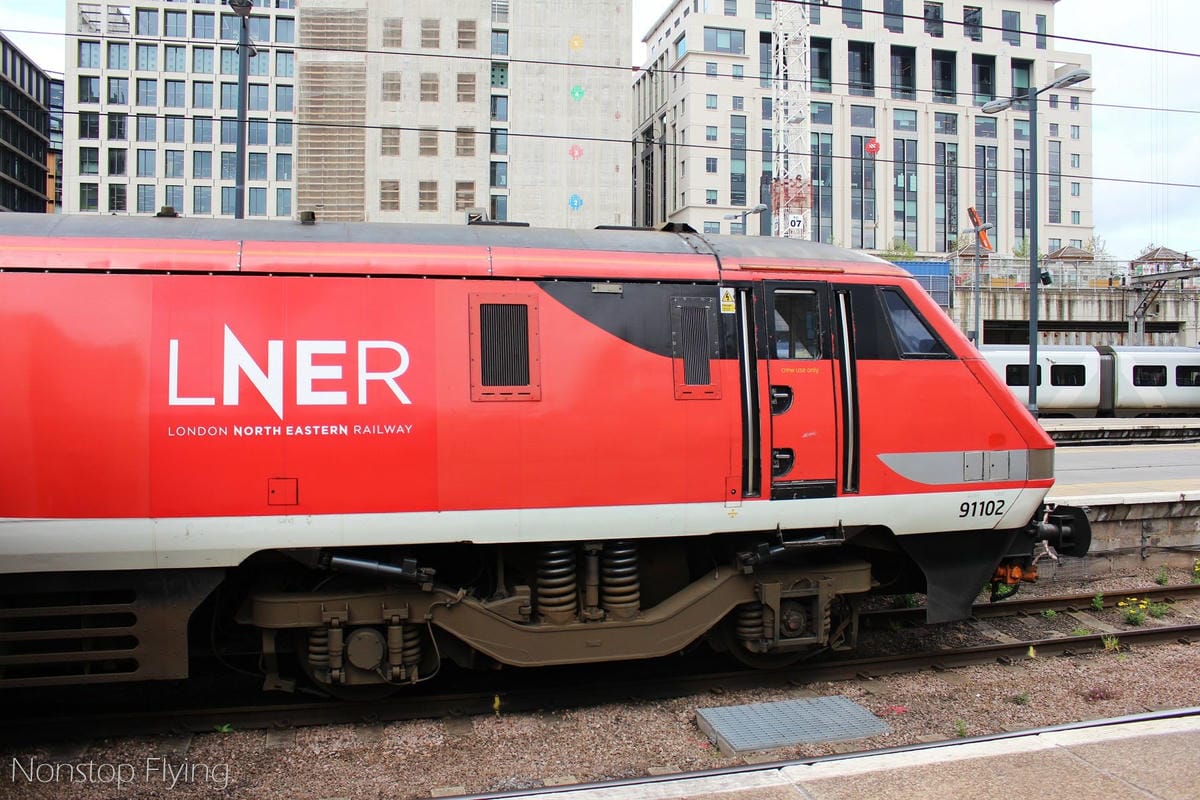 英國火車頭等艙體驗 -寬敞座椅、豐盛餐點、豪華貴賓室，英格蘭最棒的陸上移動方式