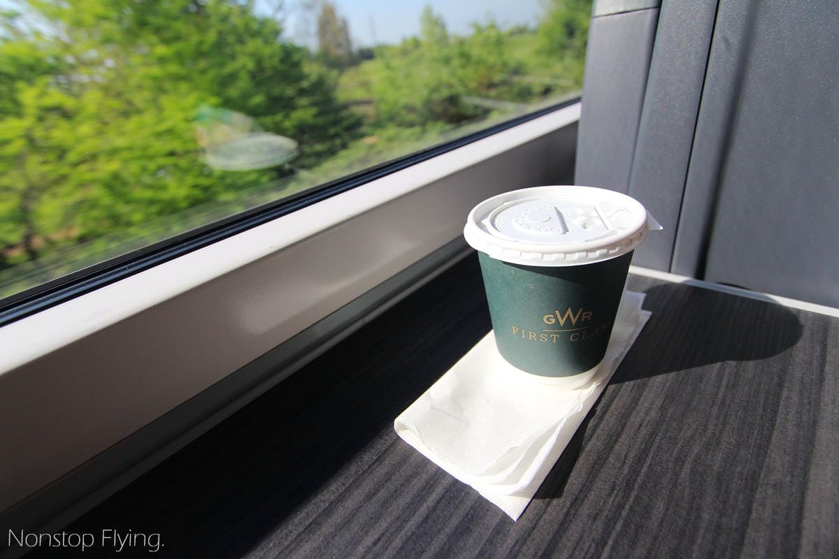 英國火車頭等艙體驗 -寬敞座椅、豐盛餐點、豪華貴賓室，英格蘭最棒的陸上移動方式