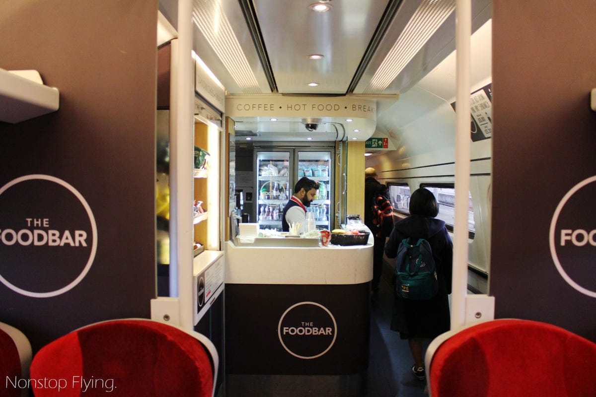 英國火車頭等艙體驗 -寬敞座椅、豐盛餐點、豪華貴賓室，英格蘭最棒的陸上移動方式