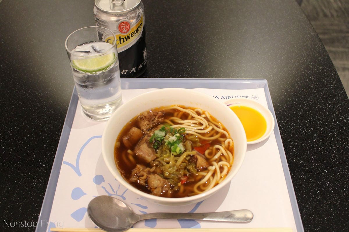 【桃園機場】中華航空 第二航廈貴賓室(梅苑/D4) -含設施、餐飲、開放時間分享 - 第52張圖 【桃園機場】中華航空 第二航廈貴賓室(梅苑/D4) -含設施、餐飲、開放時間分享