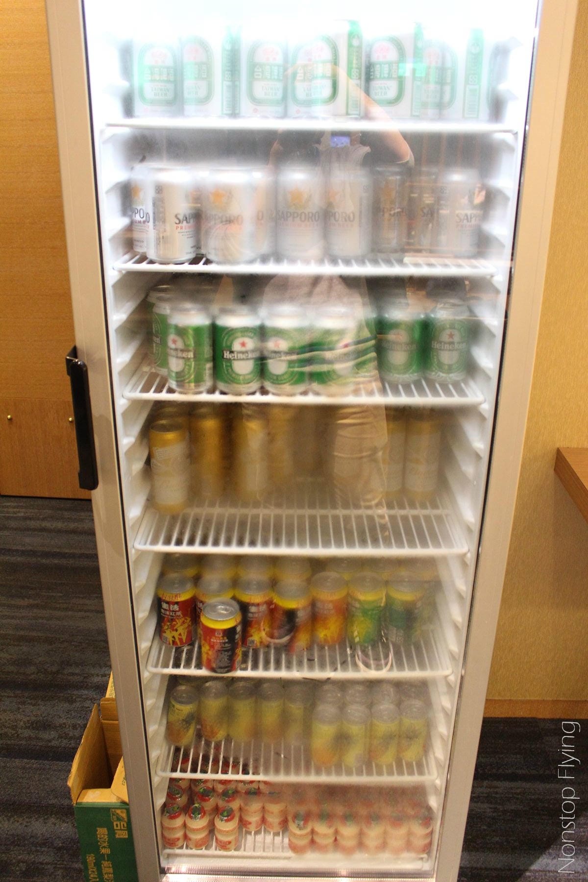 【桃園機場】中華航空 第二航廈貴賓室(梅苑/D4) -含設施、餐飲、開放時間分享 - 第26張圖 【桃園機場】中華航空 第二航廈貴賓室(梅苑/D4) -含設施、餐飲、開放時間分享