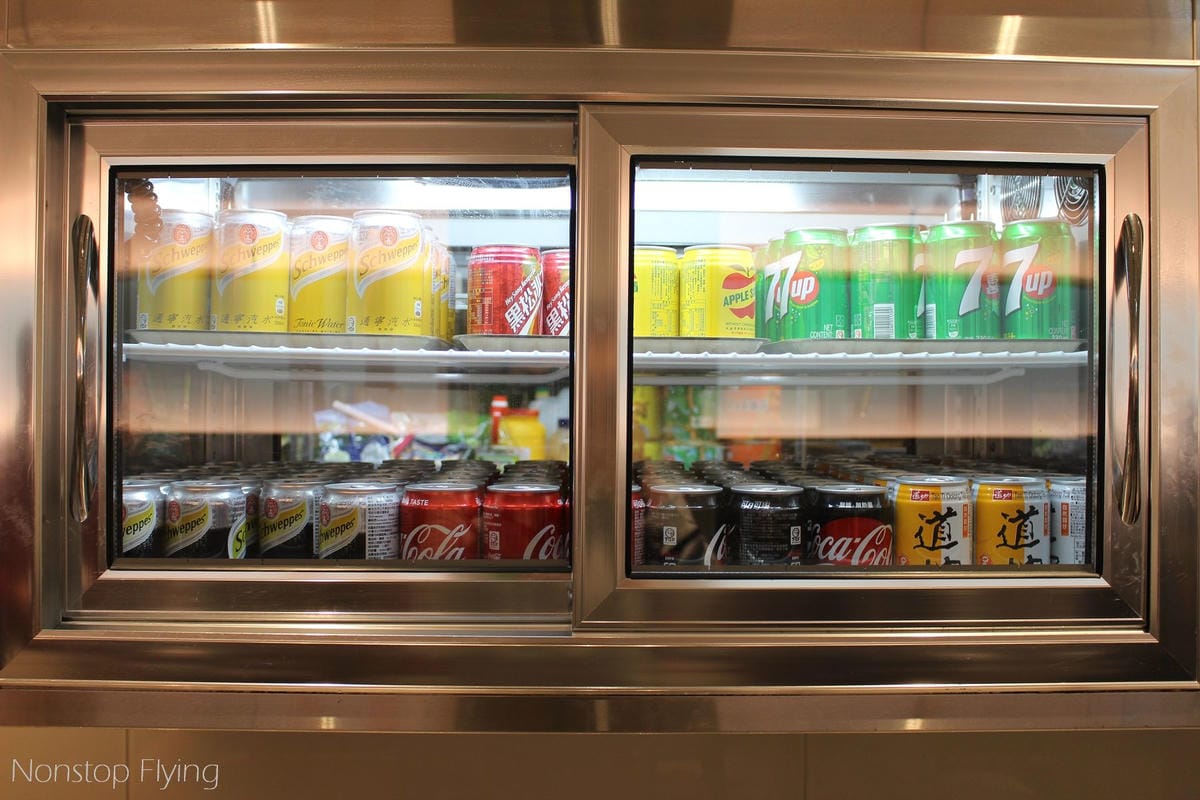 【桃園機場】中華航空 第二航廈貴賓室(梅苑/D4) -含設施、餐飲、開放時間分享