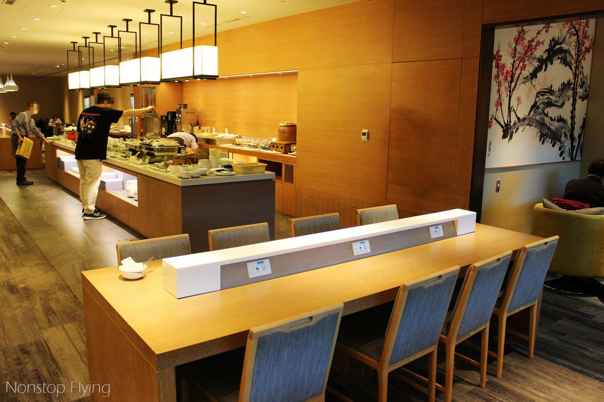 【桃園機場】中華航空 第二航廈貴賓室(梅苑/D4) -含設施、餐飲、開放時間分享 - 第13張圖 【桃園機場】中華航空 第二航廈貴賓室(梅苑/D4) -含設施、餐飲、開放時間分享